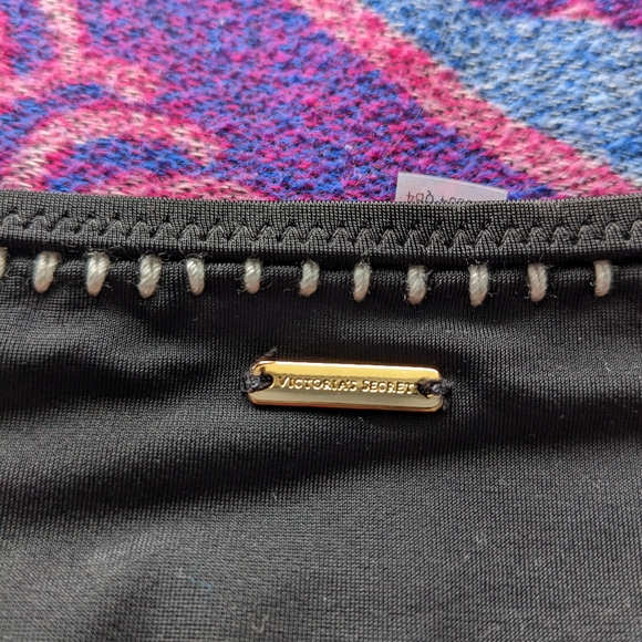 Victoria Secret Carova Crochet Bikini Set - Picture 9 of 9